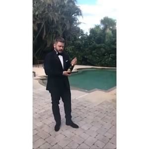 Meet your Posher, Lee